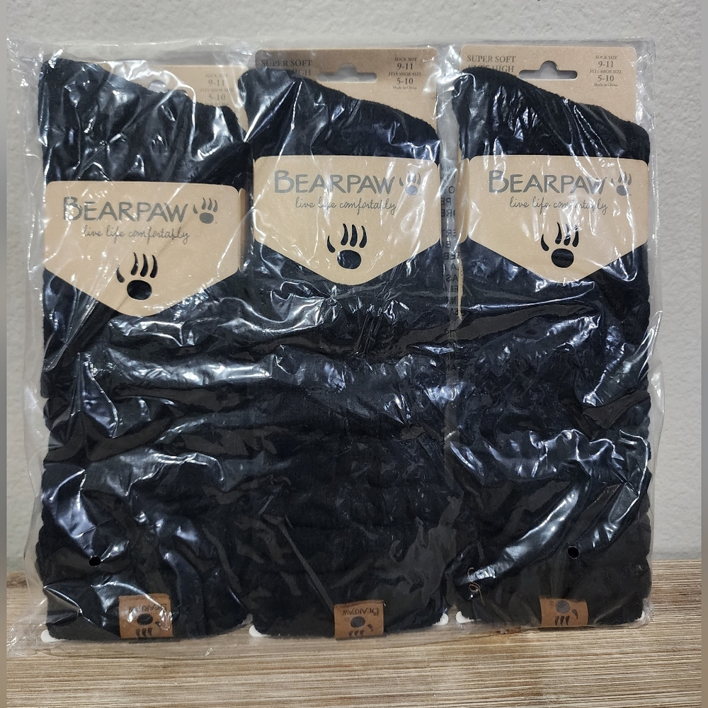 Bearpaw Super Soft Knee High Black Socks NWT 3 Pairs